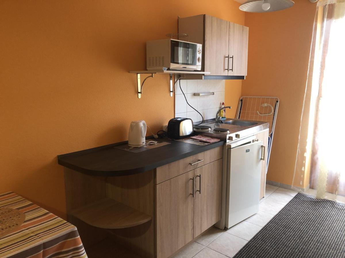 Respect Apartament Hévíz Εξωτερικό φωτογραφία